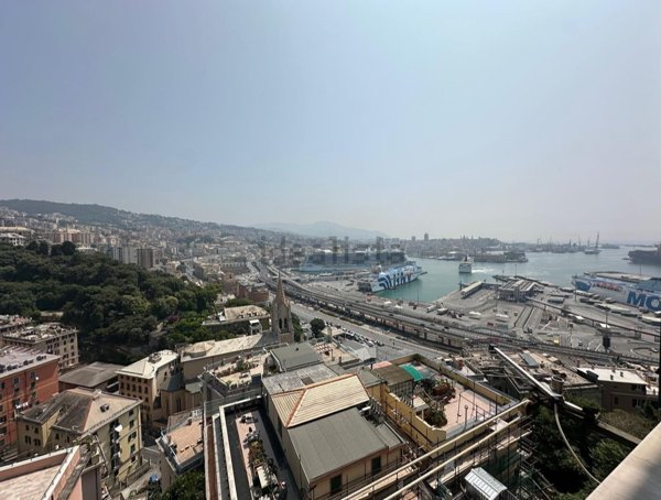appartamento in vendita a Genova in zona DiNegro