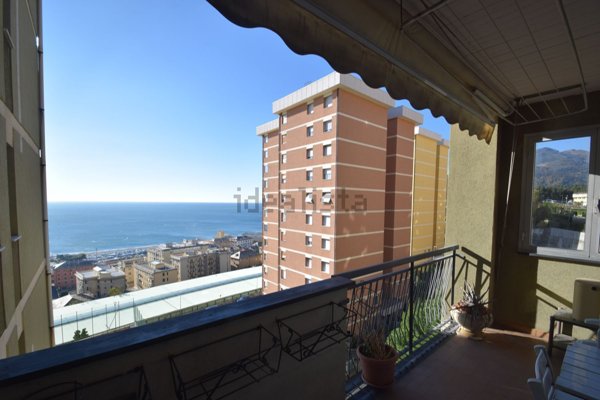 appartamento in vendita a Genova in zona Voltri