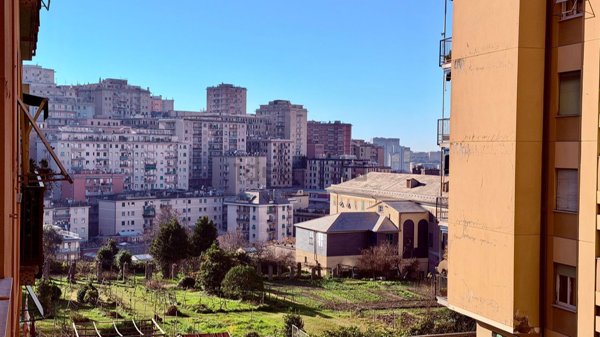 appartamento in vendita a Genova in zona Marassi
