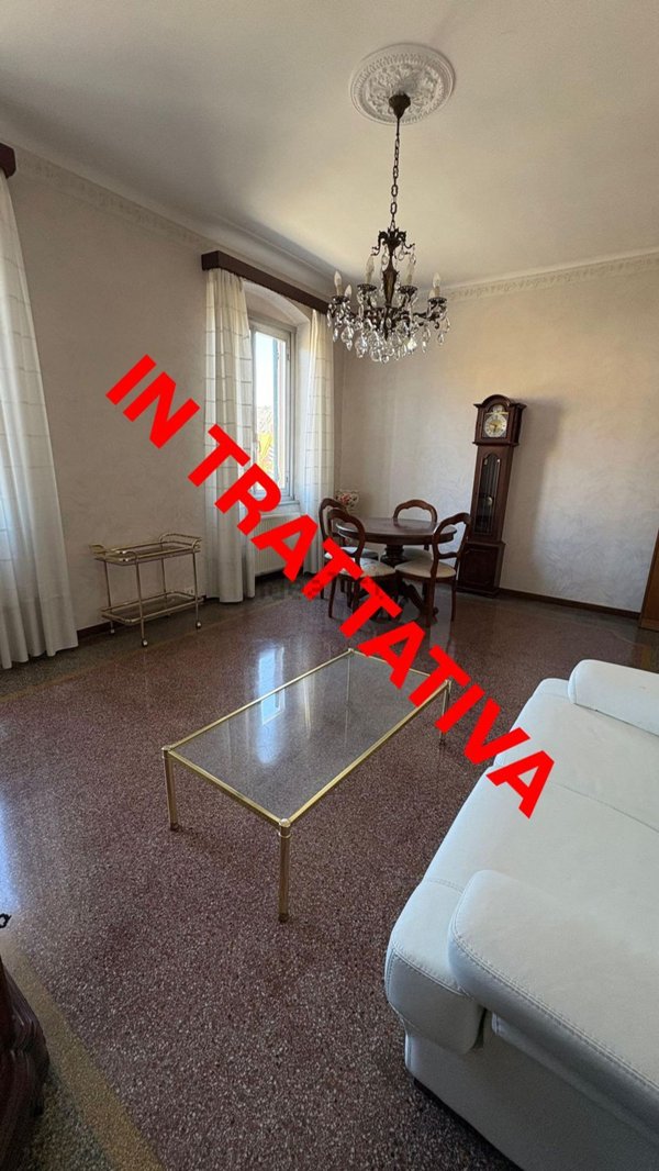 appartamento in vendita a Genova in zona Staglieno