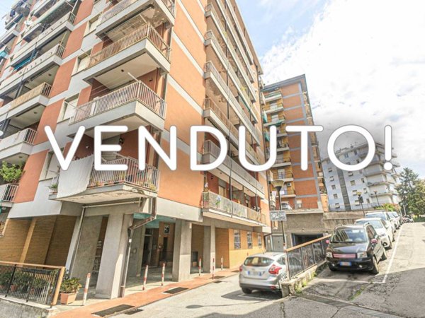 appartamento in vendita a Genova in zona Sestri Ponente
