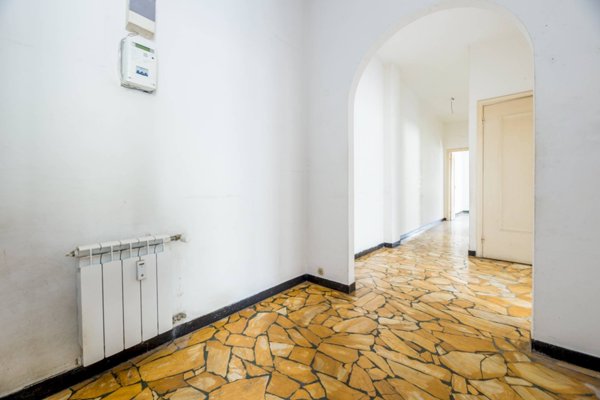 appartamento in vendita a Genova in zona Molassana