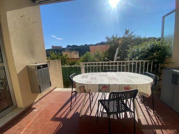 appartamento in vendita a Genova in zona Lagaccio / Granarolo