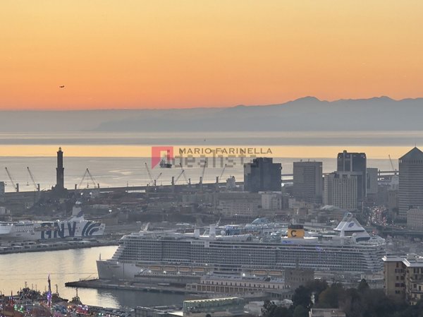 appartamento in vendita a Genova in zona Castelletto