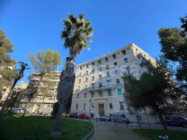 appartamento in vendita a Genova in zona Pegli