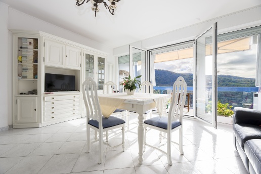 appartamento in vendita a Genova in zona San Gottardo/Sant'Eusebio