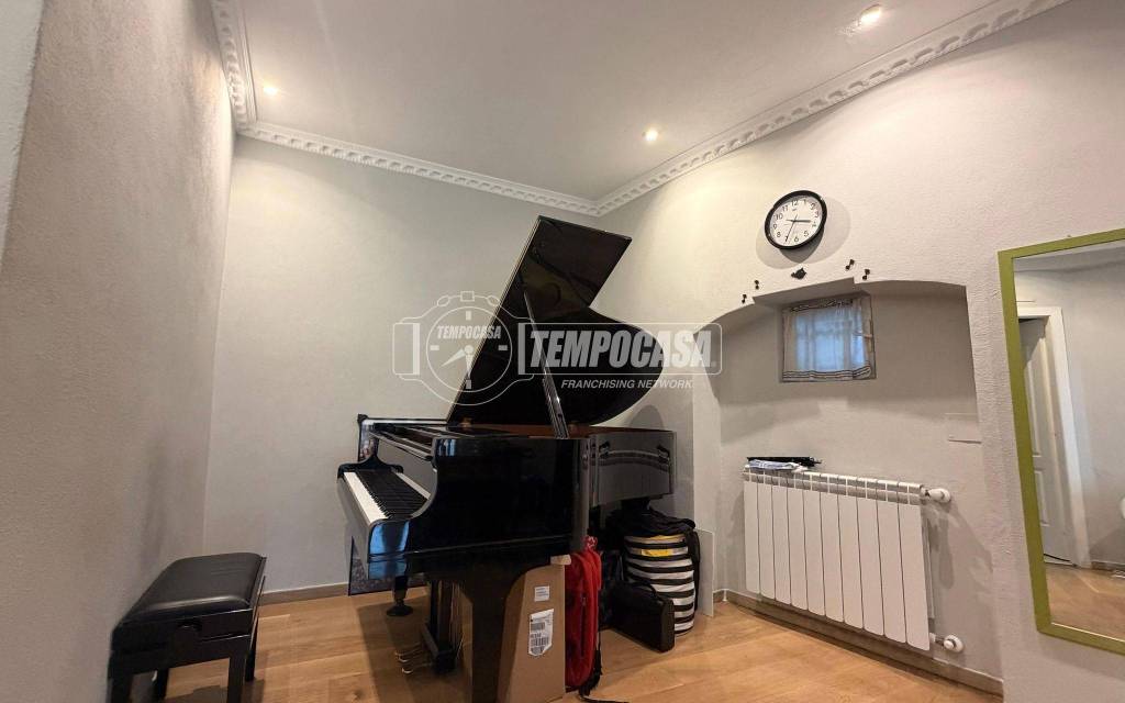 casa indipendente in vendita a Genova in zona DiNegro