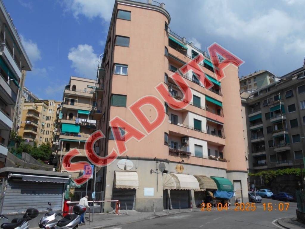negozio in vendita a Genova
