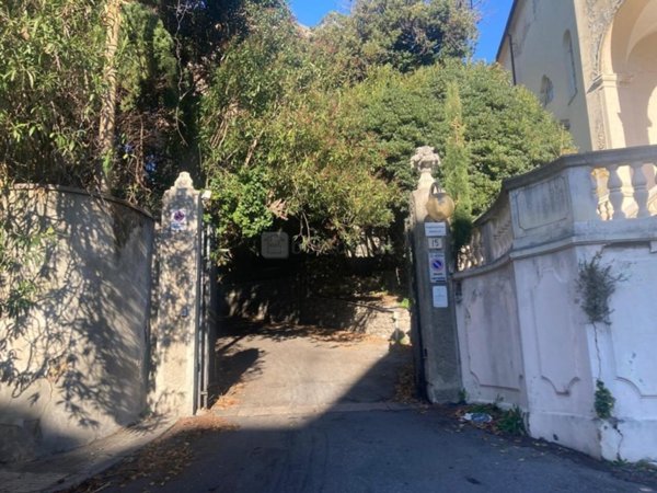 appartamento in vendita a Genova in zona Albaro