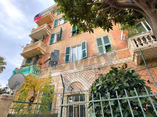 appartamento in vendita a Genova in zona Pegli
