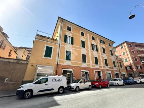 appartamento in vendita a Genova in zona Pontedecimo