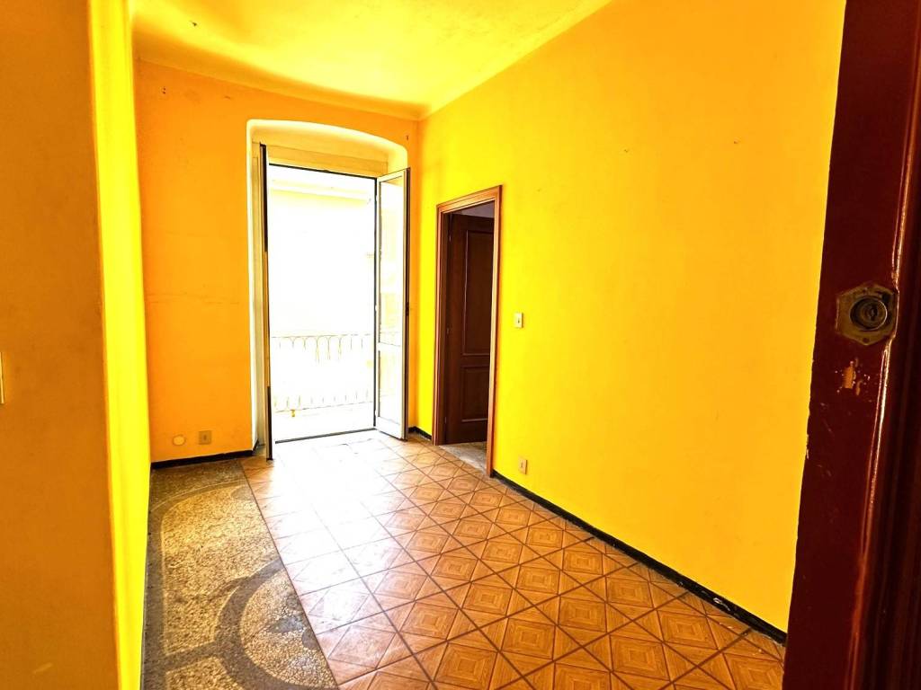 appartamento in vendita a Genova in zona Foce