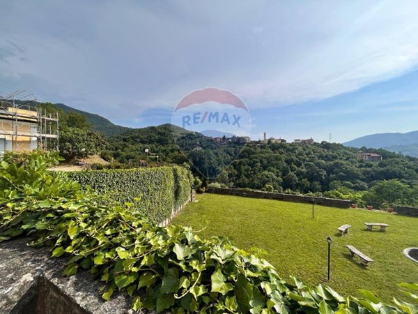 appartamento in vendita a Genova in zona Bolzaneto