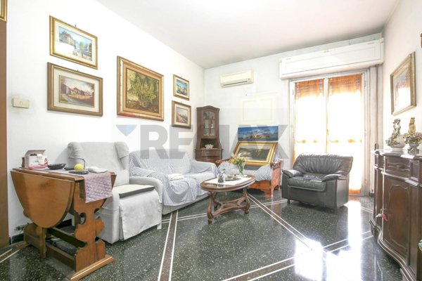 appartamento in vendita a Genova in zona Sampierdarena