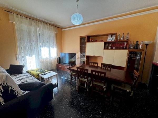 appartamento in vendita a Genova in zona Sampierdarena