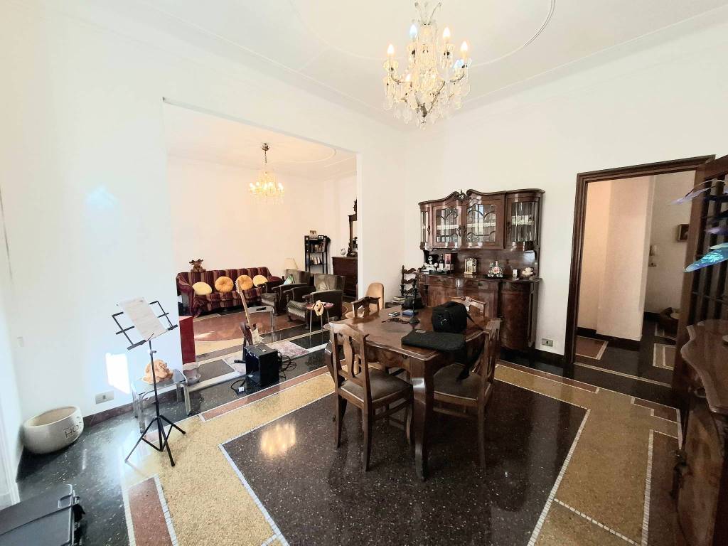 appartamento in vendita a Genova in zona Sampierdarena