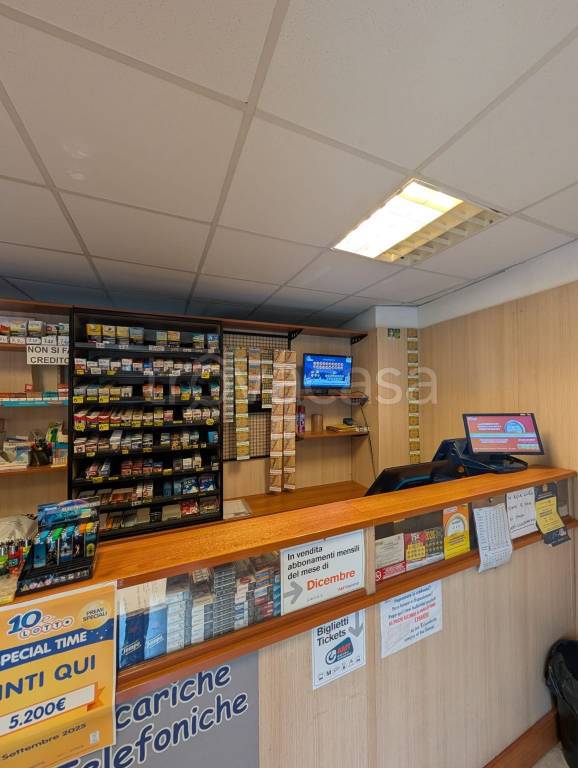 negozio in vendita a Genova in zona Pontedecimo