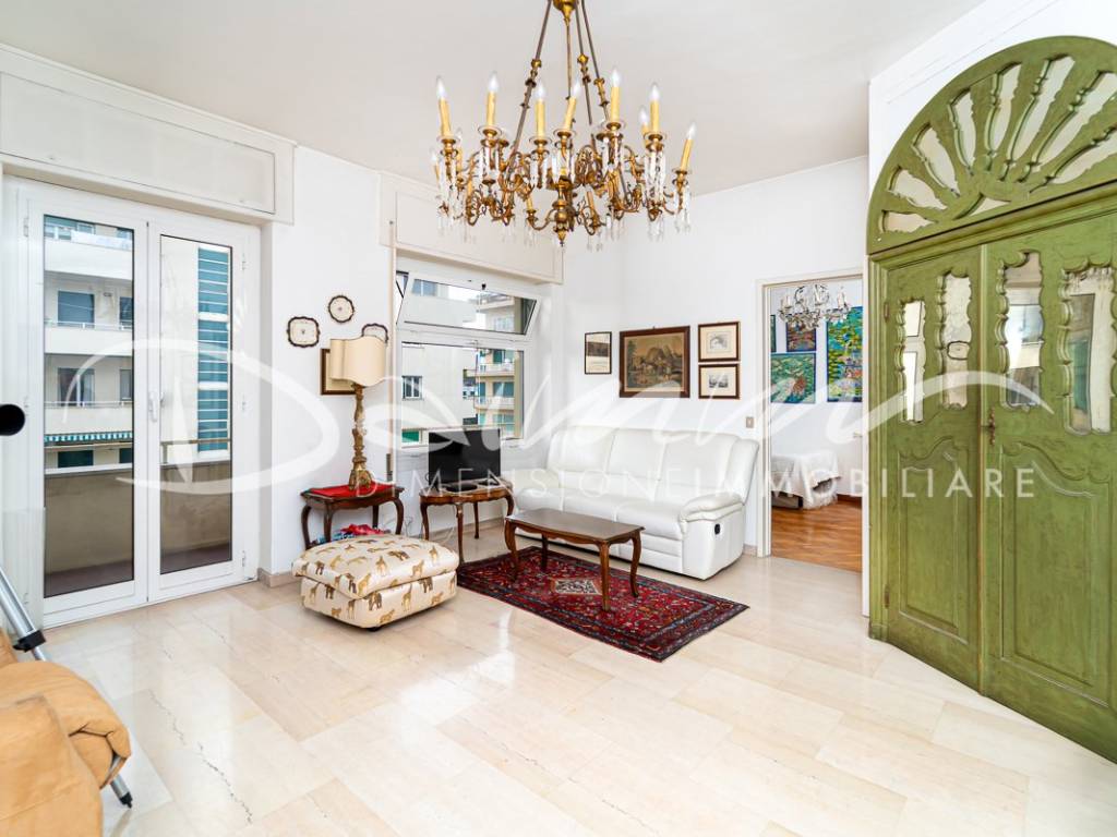 appartamento in vendita a Genova in zona Foce