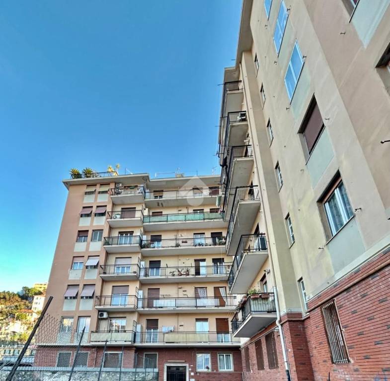 appartamento in vendita a Genova in zona Borzoli