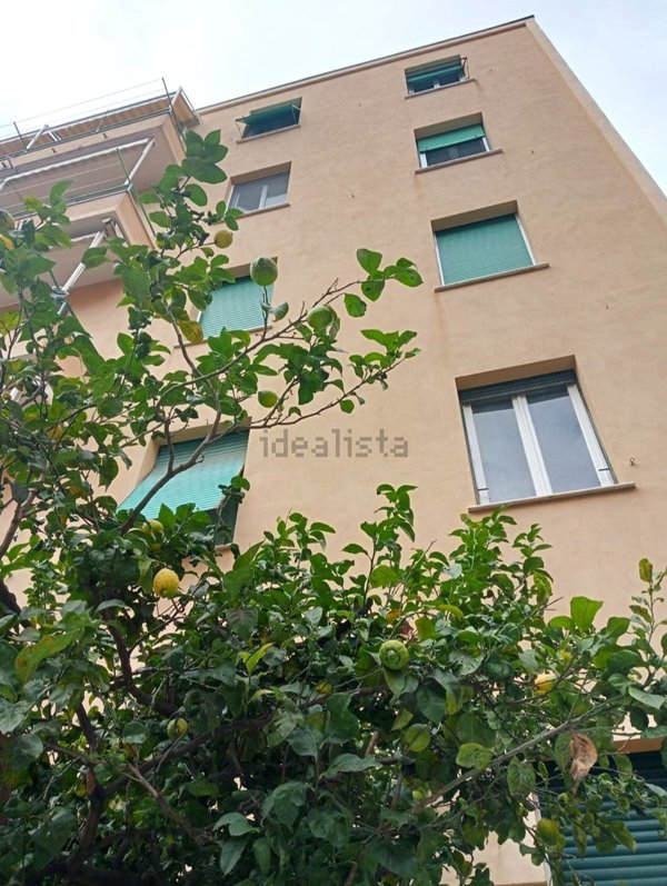 appartamento in vendita a Genova in zona Pegli