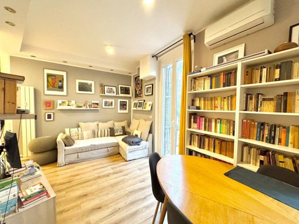 appartamento in vendita a Genova in zona Marassi