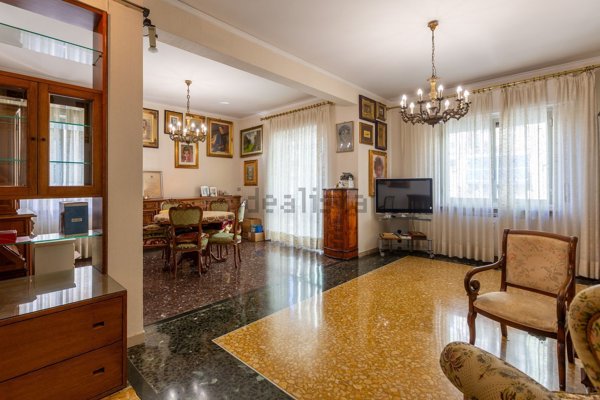 appartamento in vendita a Genova in zona Marassi