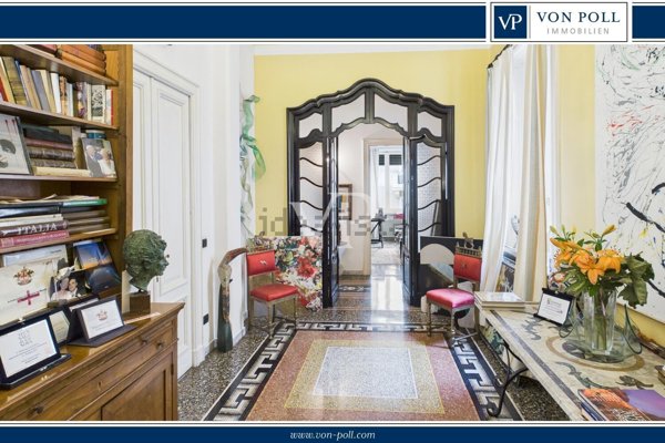 appartamento in vendita a Genova in zona Foce