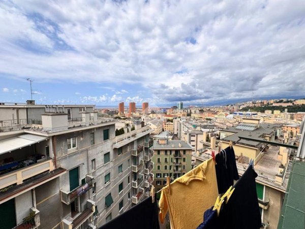appartamento in vendita a Genova in zona Sampierdarena