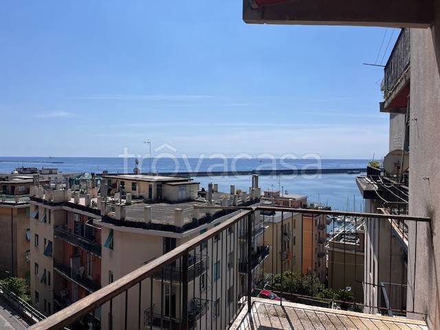 appartamento in vendita a Genova in zona Pegli