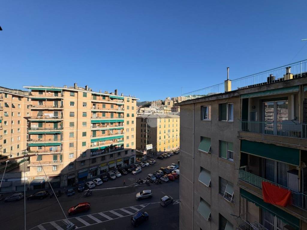 appartamento in vendita a Genova in zona Marassi