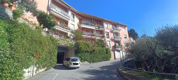 appartamento in vendita a Genova in zona Apparizione