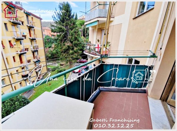 appartamento in vendita a Genova in zona Molassana