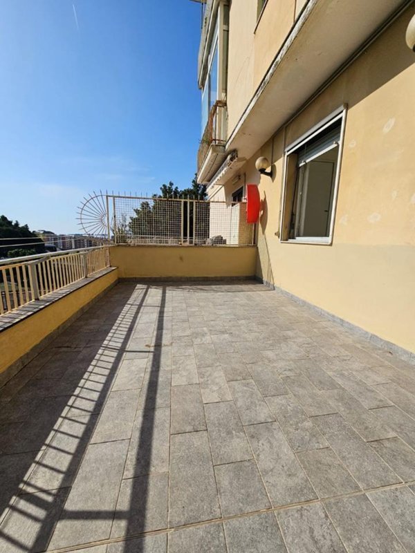 appartamento in vendita a Genova in zona Palmaro / Pra'
