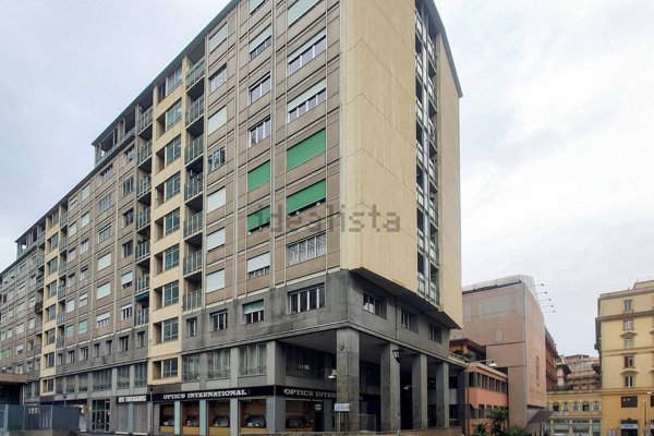 appartamento in vendita a Genova in zona Portoria / Piccapietra