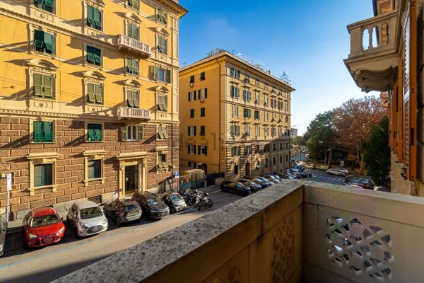 appartamento in vendita a Genova in zona Castelletto