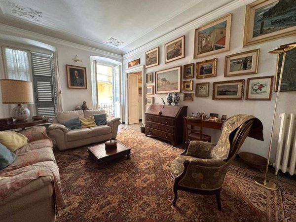 appartamento in vendita a Genova in zona Castelletto