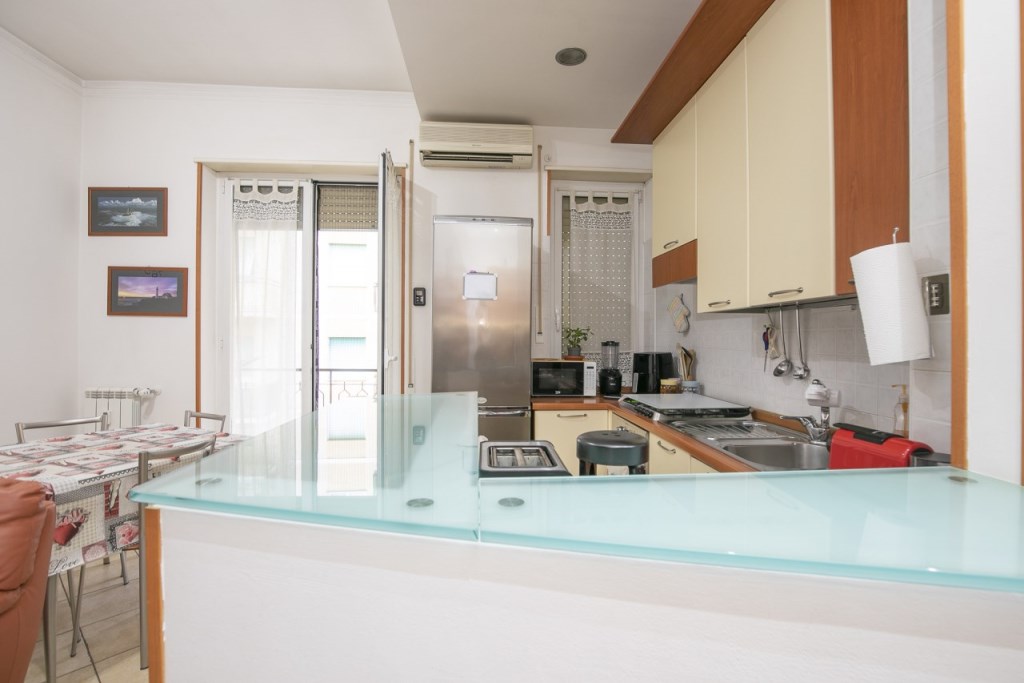 appartamento in vendita a Genova in zona Marassi