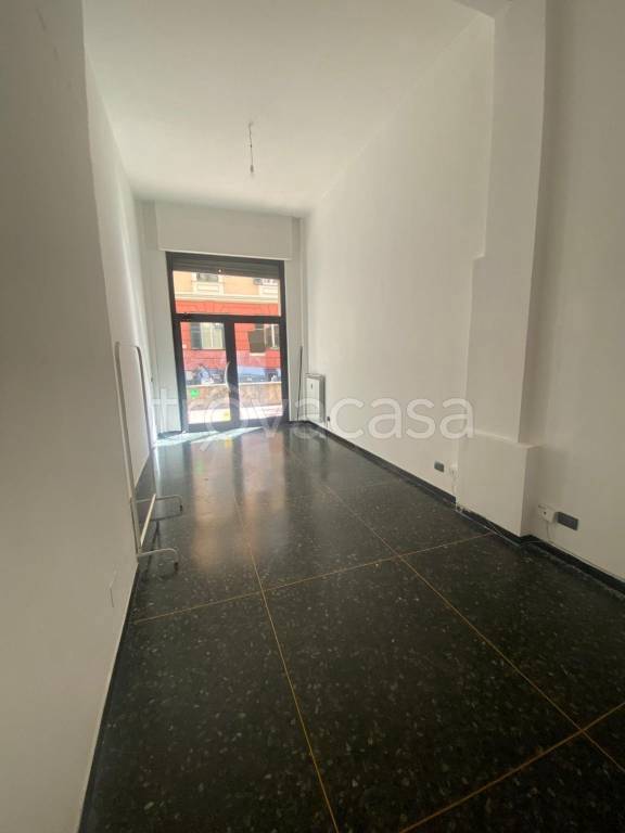 negozio in vendita a Genova in zona Castelletto