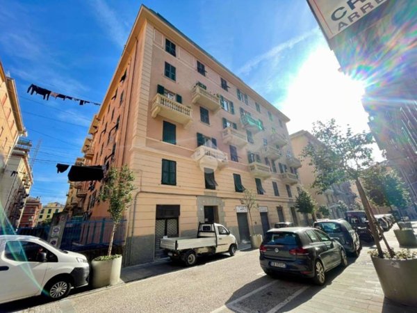 appartamento in vendita a Genova in zona Cornigliano