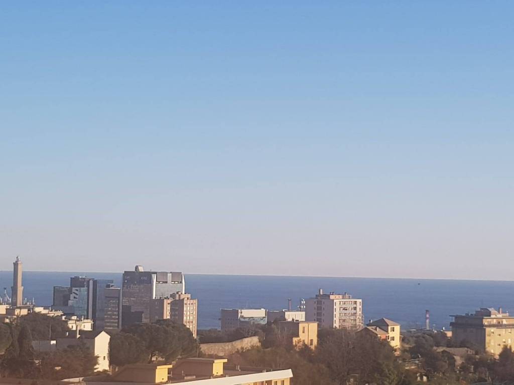 appartamento in vendita a Genova in zona Cornigliano