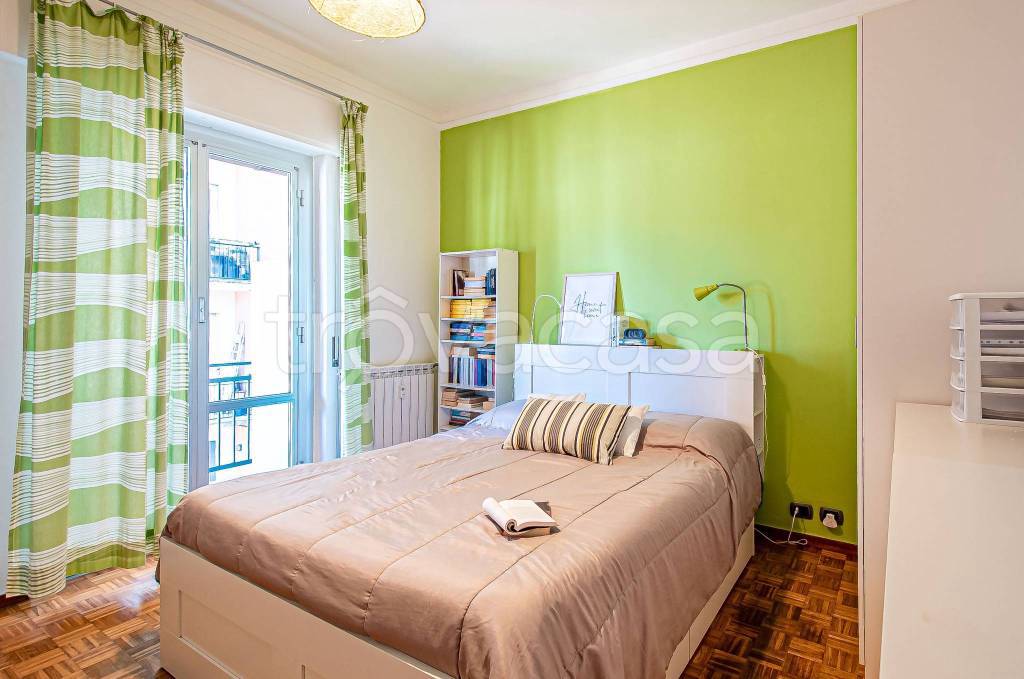 appartamento in vendita a Genova in zona Marassi