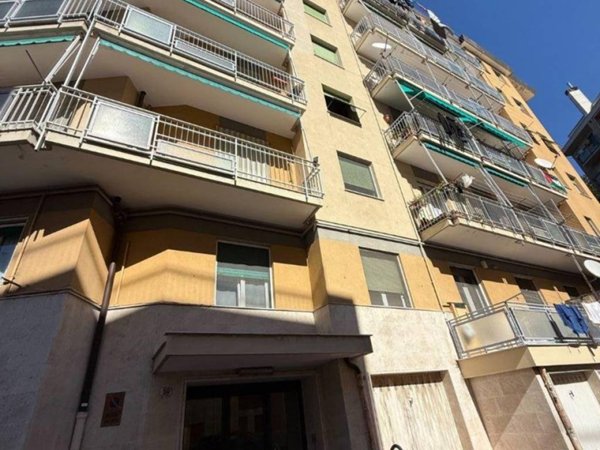 appartamento in vendita a Genova in zona Marassi