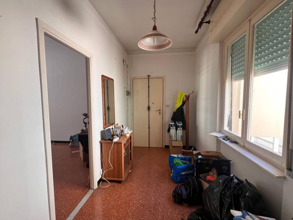 appartamento in vendita a Genova in zona Marassi