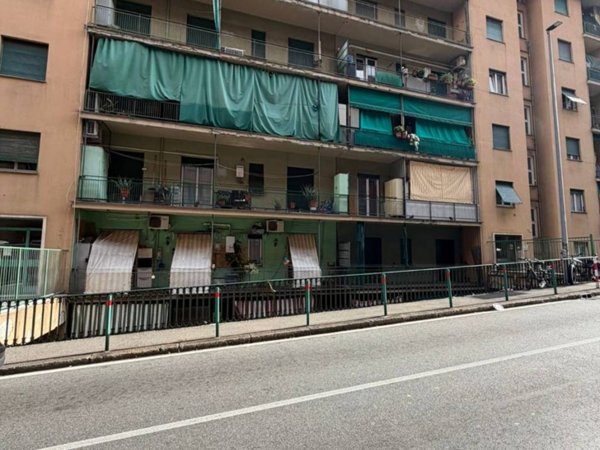 appartamento in vendita a Genova in zona Marassi