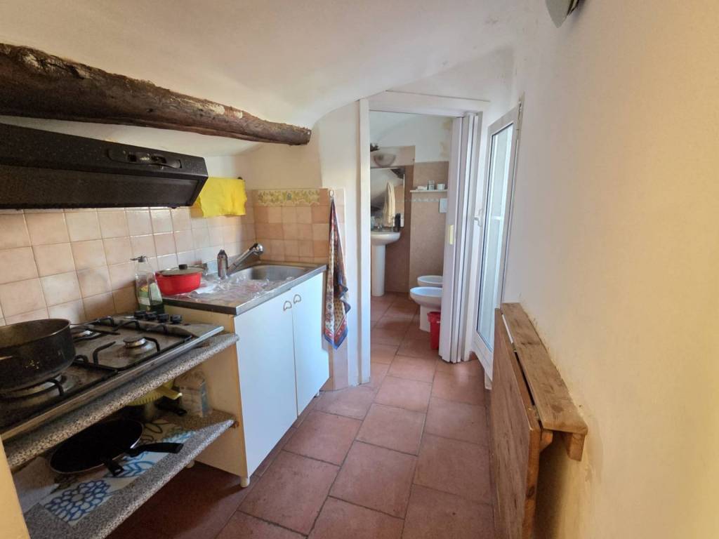 appartamento in vendita a Genova in zona Palmaro / Pra'