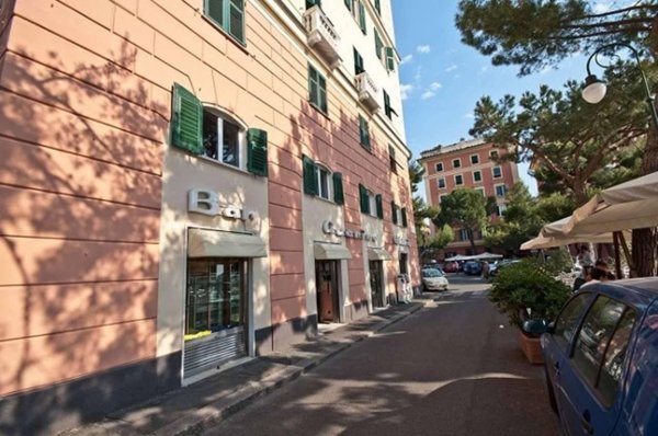 appartamento in vendita a Genova in zona Castelletto
