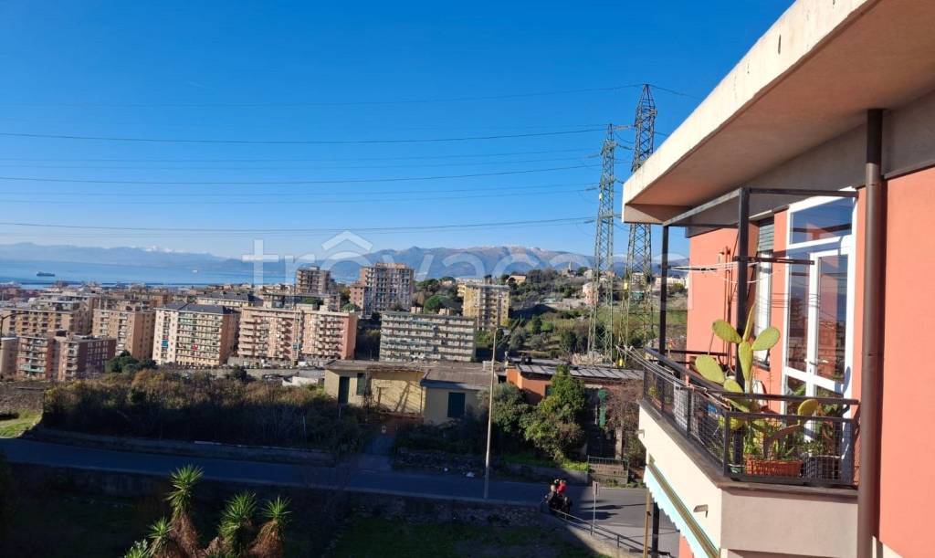 appartamento in vendita a Genova in zona DiNegro