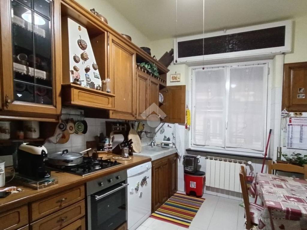 appartamento in vendita a Genova in zona Sestri Ponente