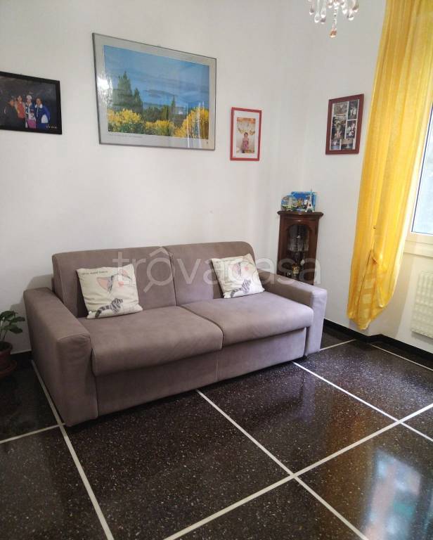 appartamento in vendita a Genova in zona Staglieno