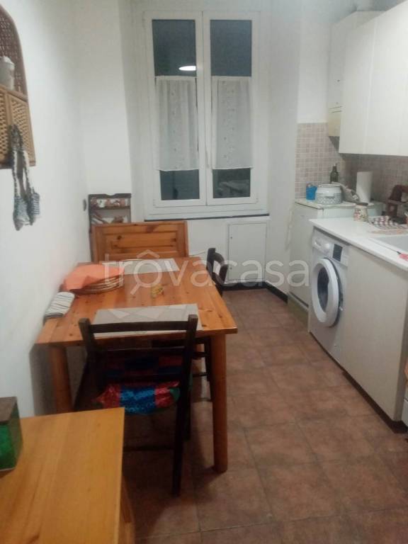 appartamento in vendita a Genova in zona Foce